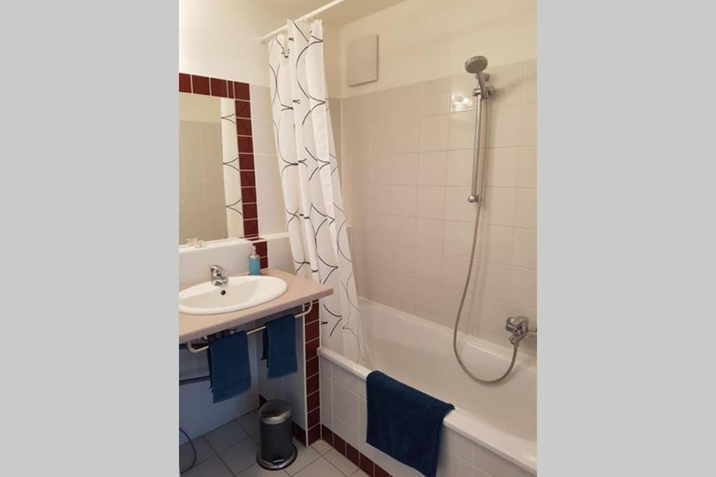 Bright Apartment In Hip & High Quality Neighborhood เวียนนา ภายนอก รูปภาพ